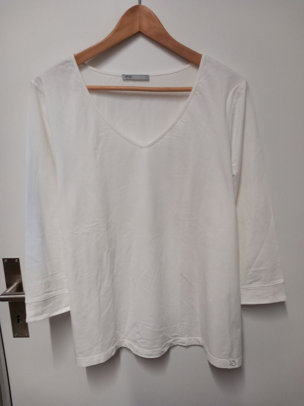 Nile T-shirt: NILE essential 3/4 Shirt Gr.L, weiss – Usato da Gwatt (Thun) venduto da umwelt-brocki 2