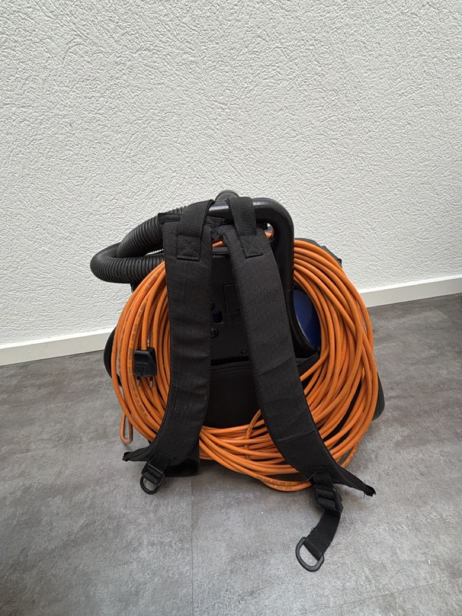 Aspirapolveri & Accessori: Rückenstaubsauger – Usato da Oberengstringen venduto da Lbd_12 1