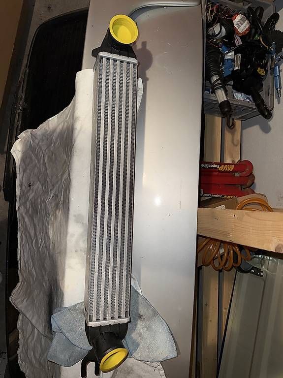 Mini Tutti pezzi di ricambio auto: Intercooler Mini Cooper S – Nuovo e nell'imballaggio originale da balzers venduto da turboblack1995 2