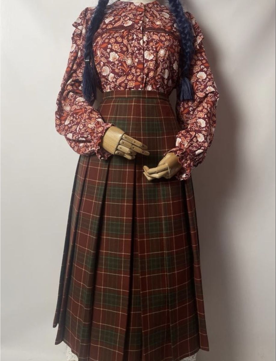 Gonne: Vintage full wool skirt with lining – Nuovo (secondo la descrizione) da Glattpark(Opfikon) venduto da olg_g9wb 6