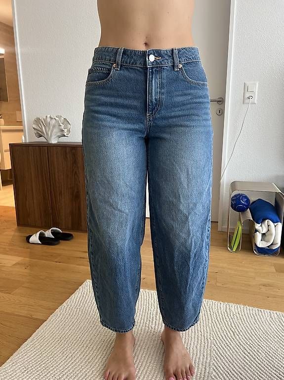 Jeans: Dunkelblaue Jeans  Grösse 38 – D'occasion à Aarau par micheelehug 1