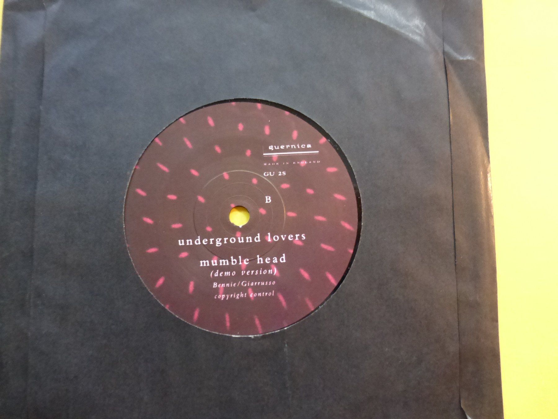 Dischi in vinile: Underground Lovers – Leaves Me Blind – Usato da Zürich venduto da Swiss57 1