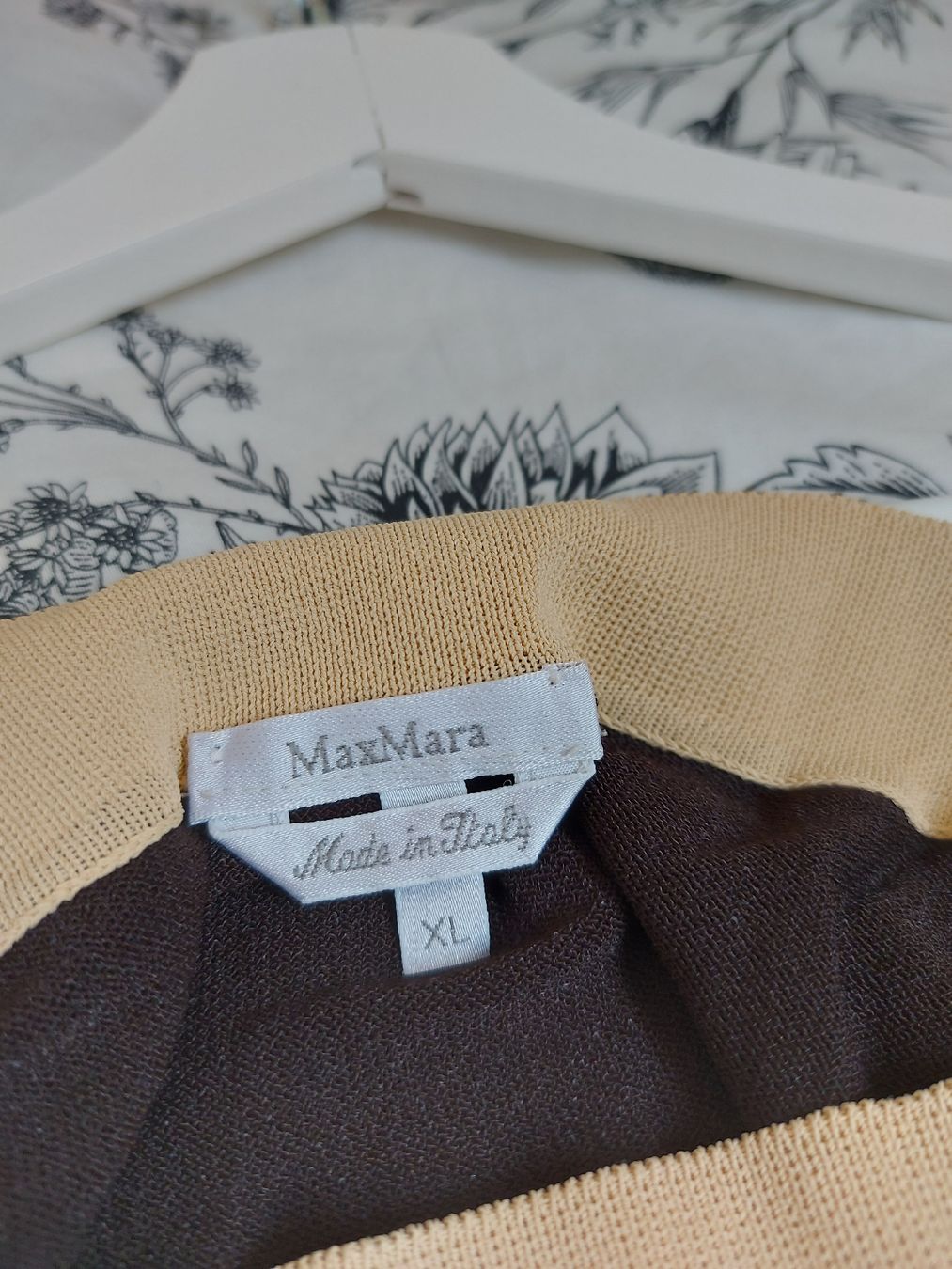 Max Mara Top: Top vintage Max Mara - Taille M/L – Usato da Lausanne venduto da Super-cerise 2