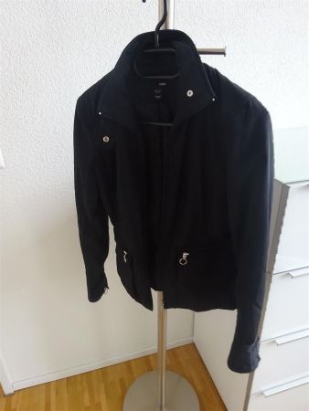 Tolle Jacke Schwarz - Marke H&M Gr. 36