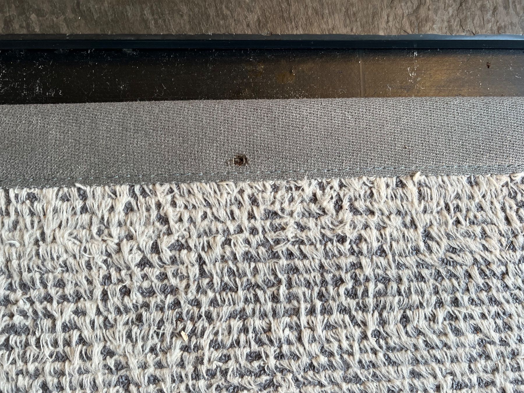 Tappeti: Teppich mit kurzem weissen Wollflor – Usato da Benken SG venduto da wingwinj 2