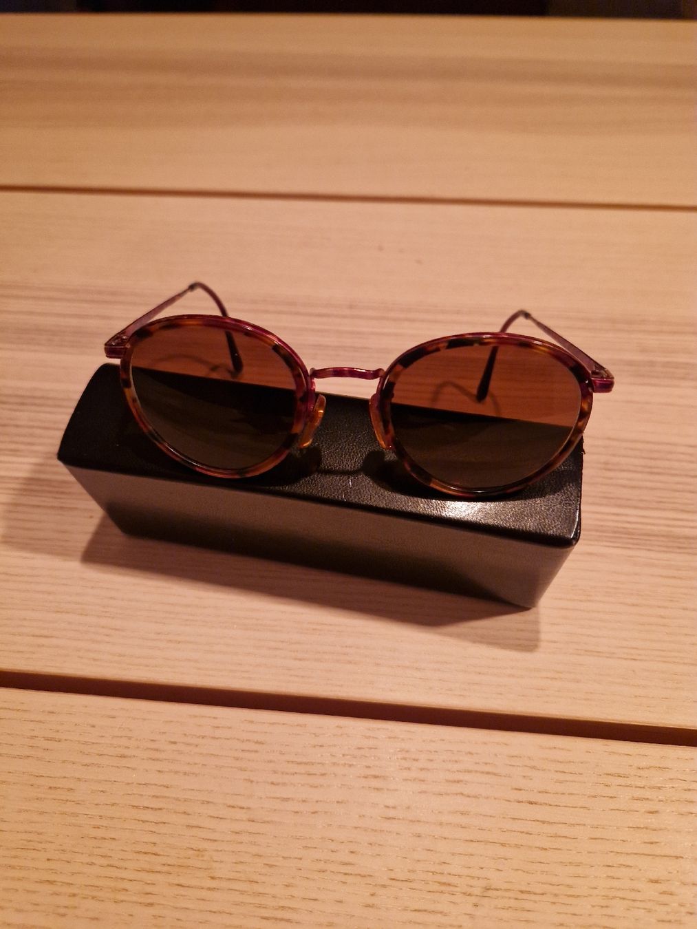 Occhiali & Lenti: sunglasses with tortoise pattern frames – Usato da Zürich venduto da Kralot