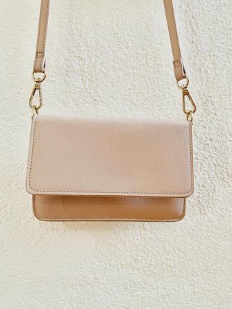 Sac rose 12cm sur 18cm épaisseur 4cm