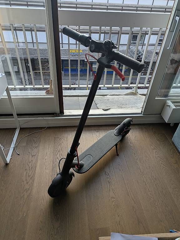Xiaomi Biciclette: Trottinette électrique – Usato da Genève venduto da jul_hdw8