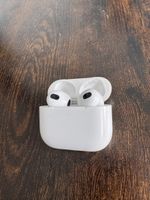 Apple AirPods Gen 3