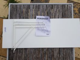IKEA-Wandtablar BERGSHULT mit Halter PERSHULT