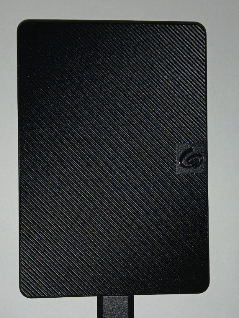 Seagate Dischi rigidi: Seagate Expansion Portable 2TB – Usato da Zürich venduto da sebime0