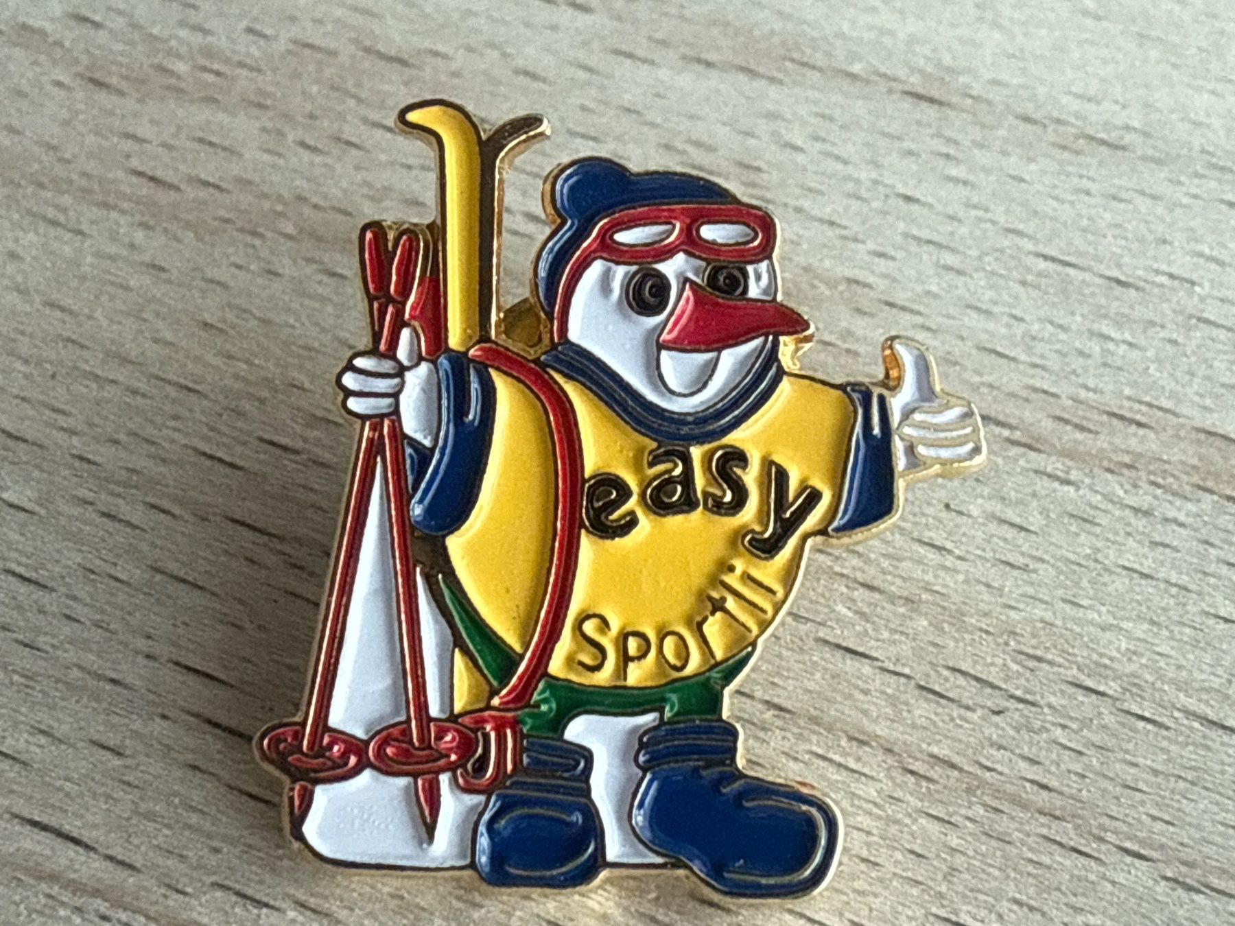 Placchette & Badge: Pin Easy Sportli – Usato da Glattbrugg venduto da Schweigmatt