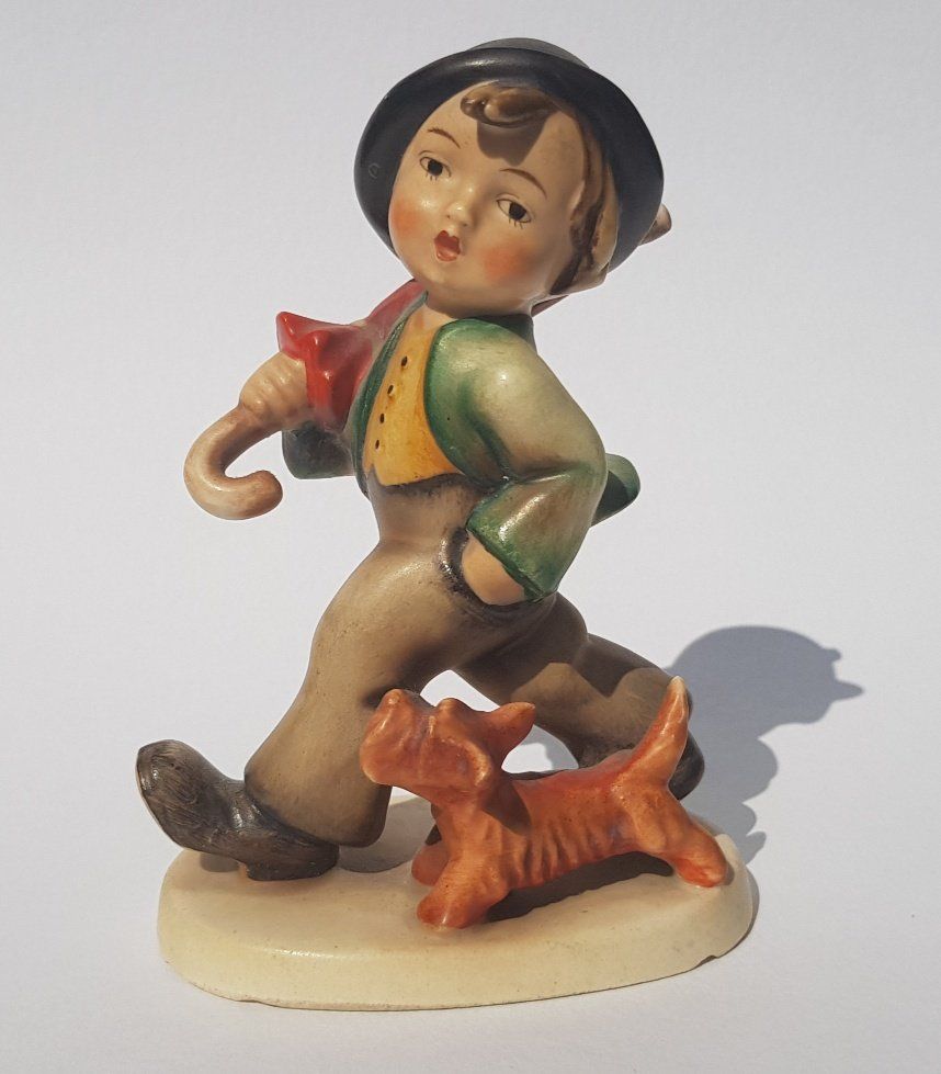 Hummel Figuren: Original Hummel " Wanderbub mit Hund" Arthur Möller 1935 – Gebraucht aus Horw von Kunstreich7