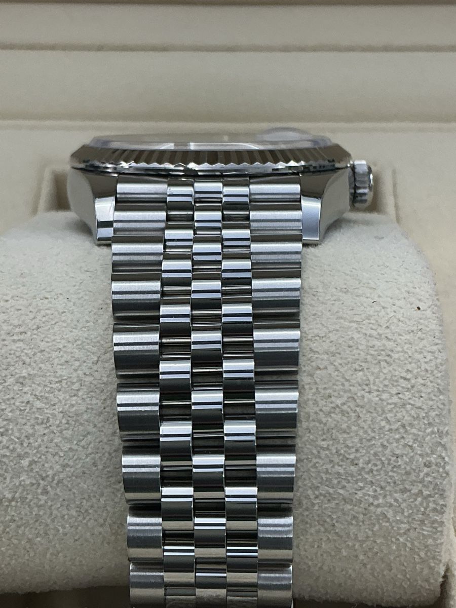 Rolex Orologi: Rolex Datejust 36 Ref. 126234 Fullset  – Usato da Zürich venduto da watchdealer-24 5
