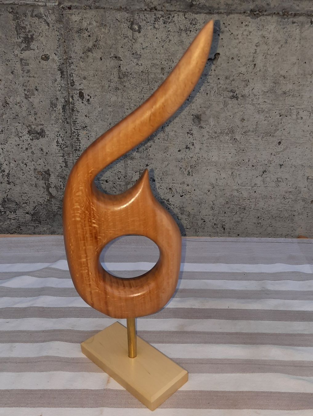 Sculture & Statue: kleines Kunstobjekt aus Holz – Nuovo (secondo la descrizione) da Kilchberg ZH venduto da Ernzi47 1