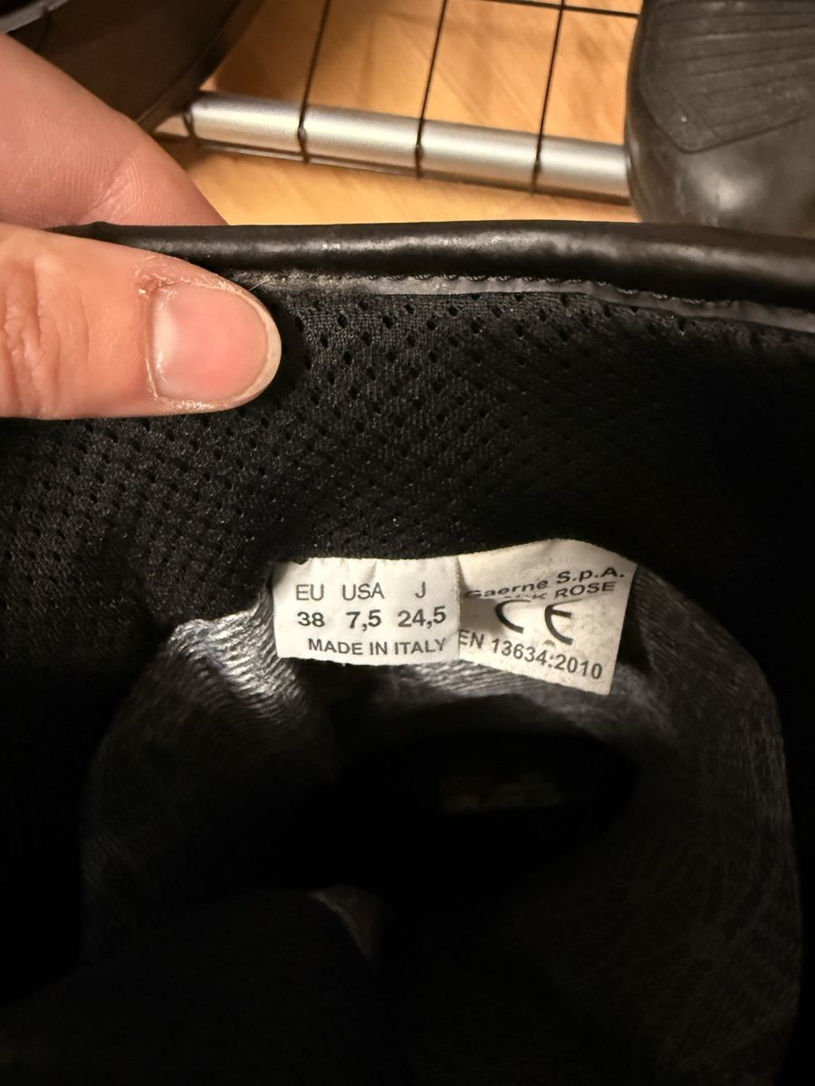 Gaerne Scarpe da uomo: Motorradstiefel Gr.38, Handschuhe S – Usato da Zürich venduto da vkn_mb69 1