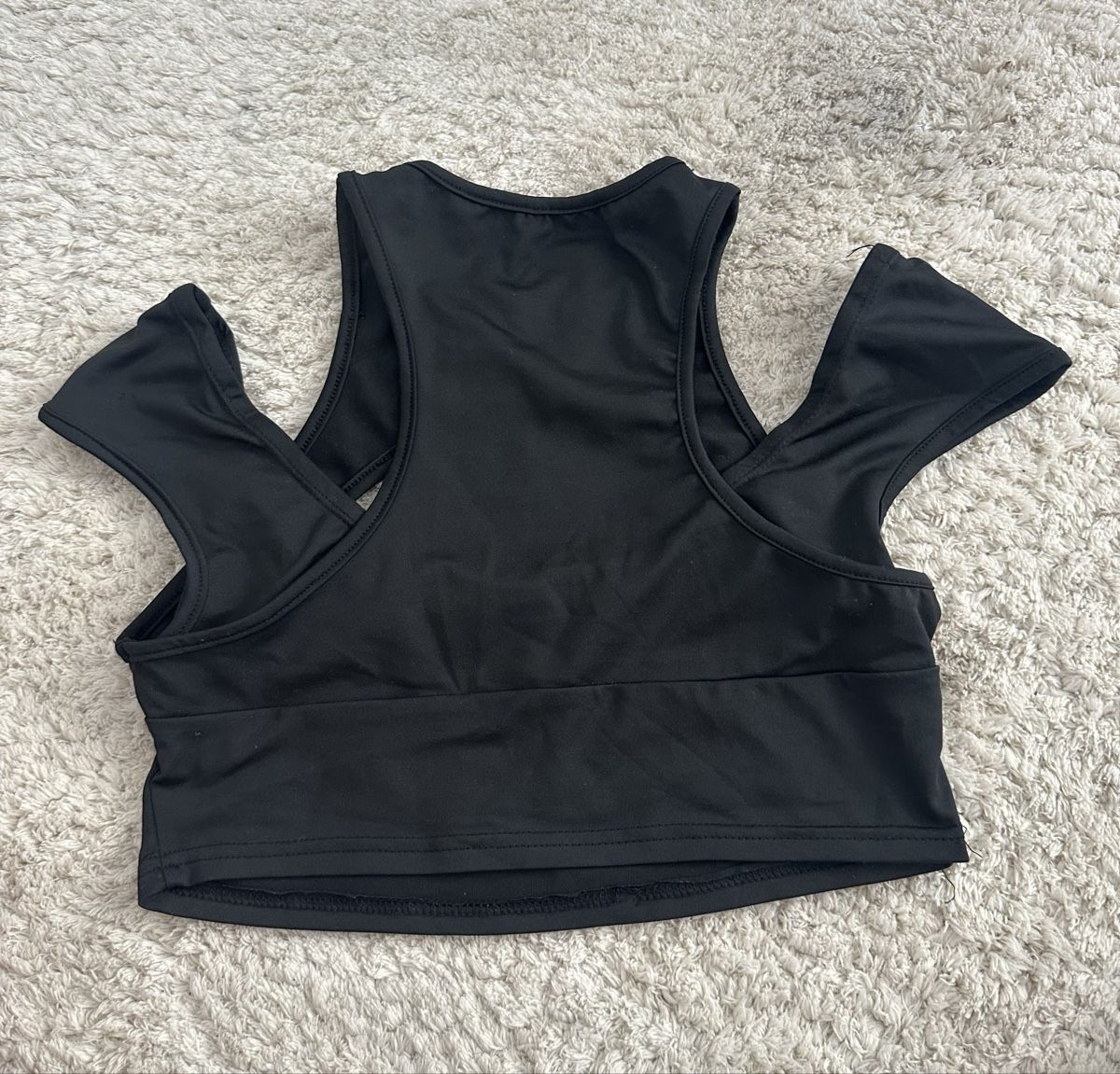 Shein Tops: Crop top noir Shein - Taille S – Neu (gemäss Beschreibung) aus Neuchâtel von aliceguins 1