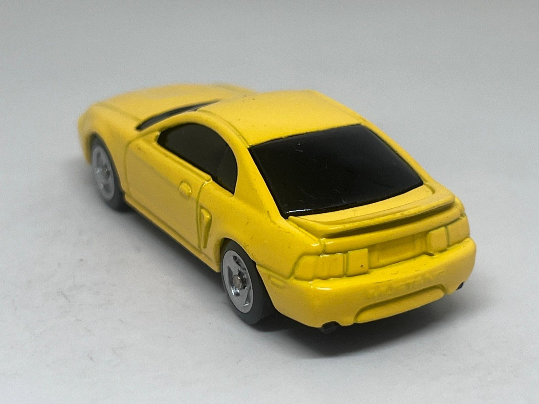 Maisto Voitures modèles: Maisto '99 Mustang #545 – D'occasion à Wildegg par LaaBoutique 2