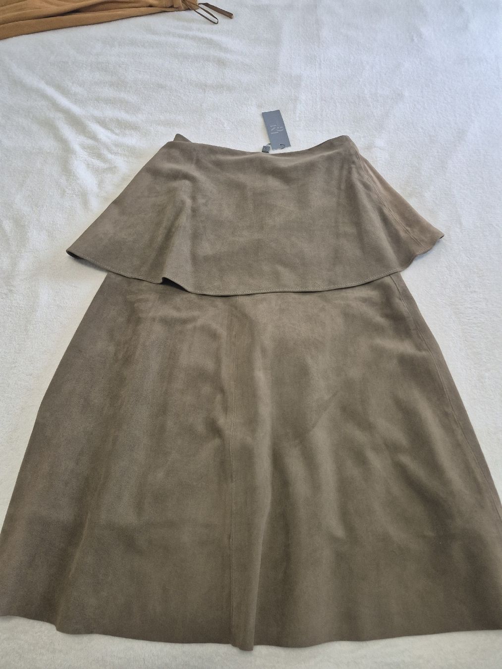 Röcke: Jupe LMG en daim véritable, taille 36 – Gebraucht aus Lausanne von Cardosoandrade 1