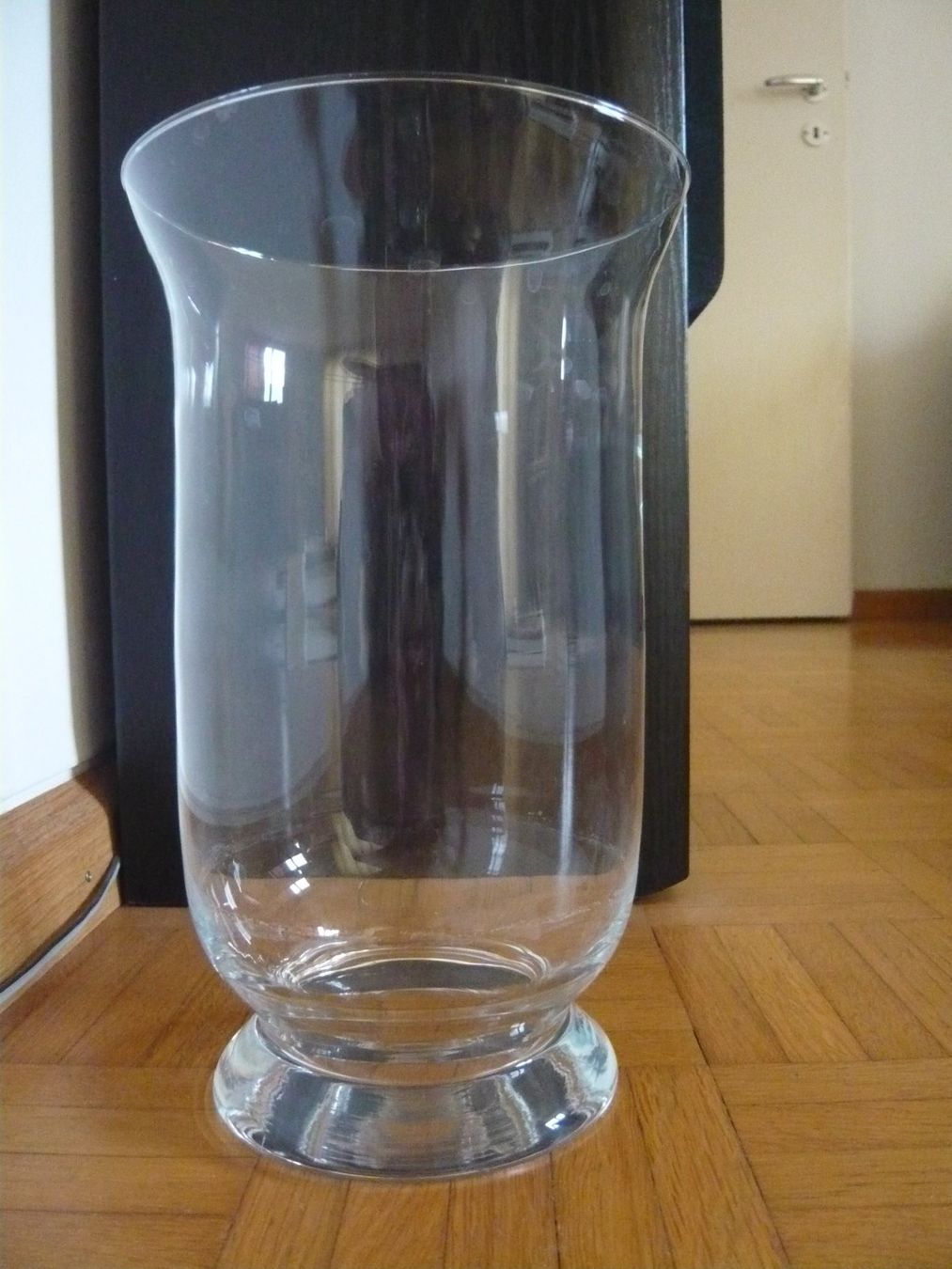 Vasen & Gefässe: Glas-Vase für Blumen oder Kerze, 25 cm hoch – Gebraucht aus Reinach BL von Ka-wum