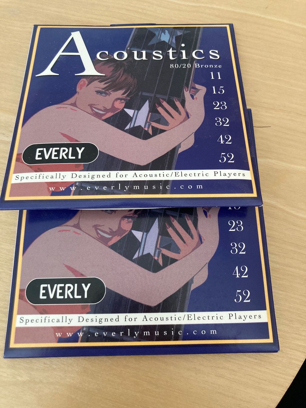 Musikinstrumente: Cordes Everly acoustic – Neu und originalverpackt aus Les Breuleux von alexcooper