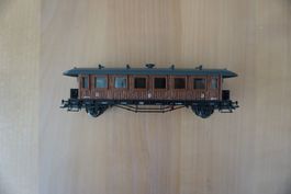 Märklin 3054 HO≈ Pers.wagen 3.Kl. Holzwagen; passt zu Faller