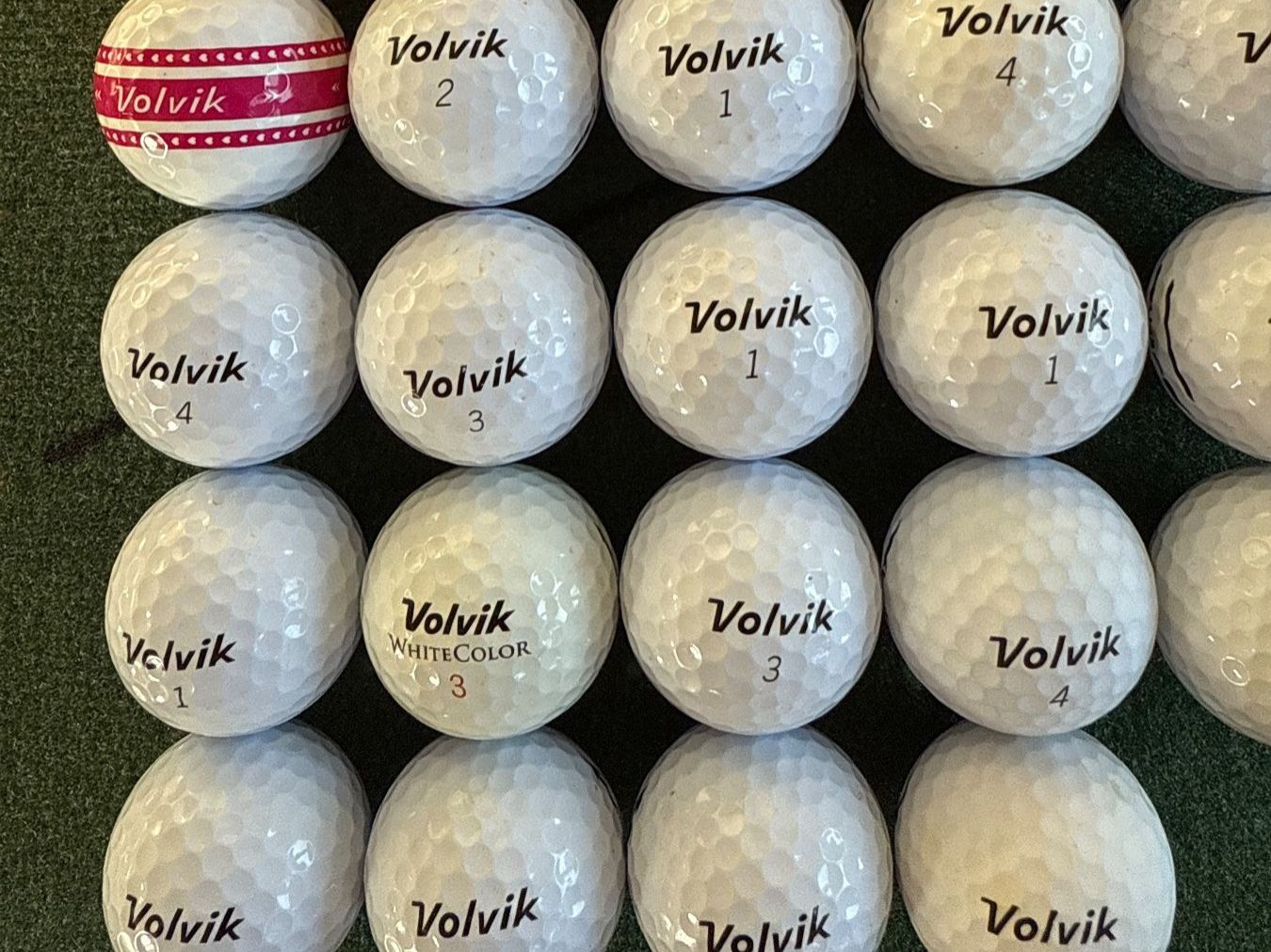 Titleist Palloni: 50 div. Golfbälle Volvik, guter Zustand – Usato da Münchenbuchsee venduto da Mantik