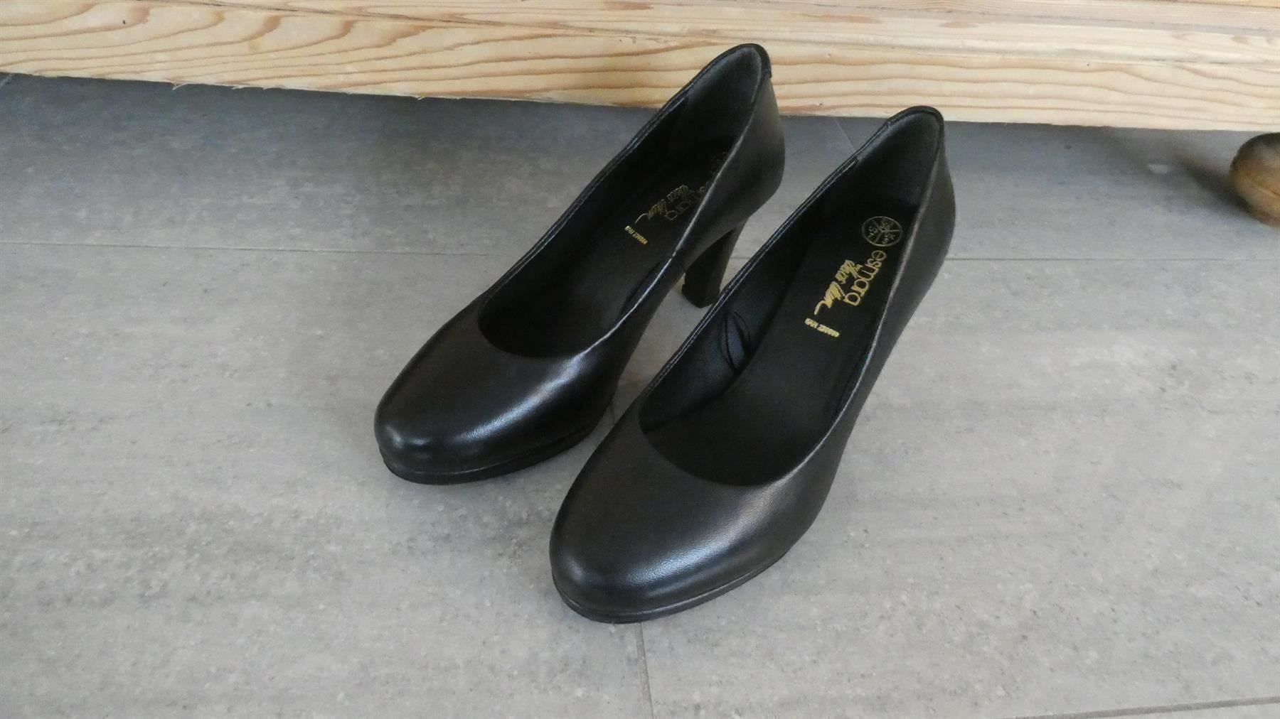 Scarpe da donna: schöne Pumps, Esmara by Heidi Klum – Nuovo (secondo la descrizione) da Wiesendangen venduto da Sinhuk