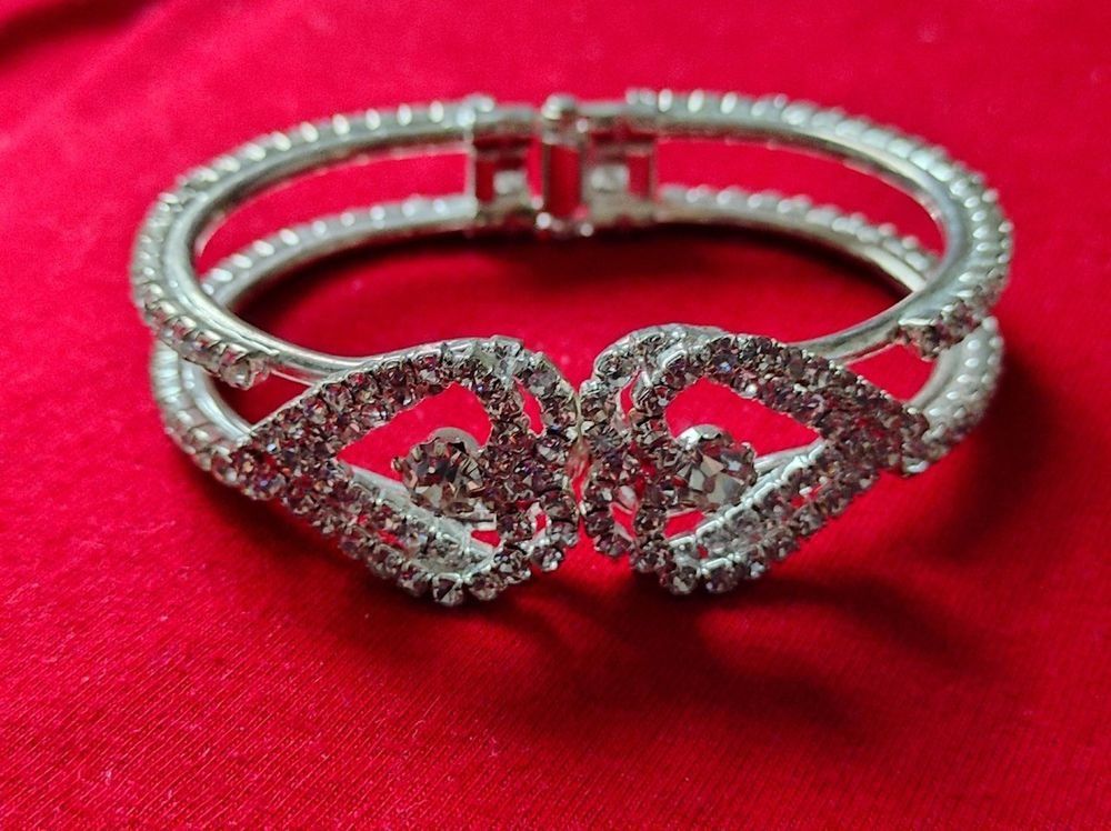 Bracciali & Braccialetti: Bracelet femme - bijoux – Nuovo (secondo la descrizione) da Renens VD venduto da cla_7zv5 1