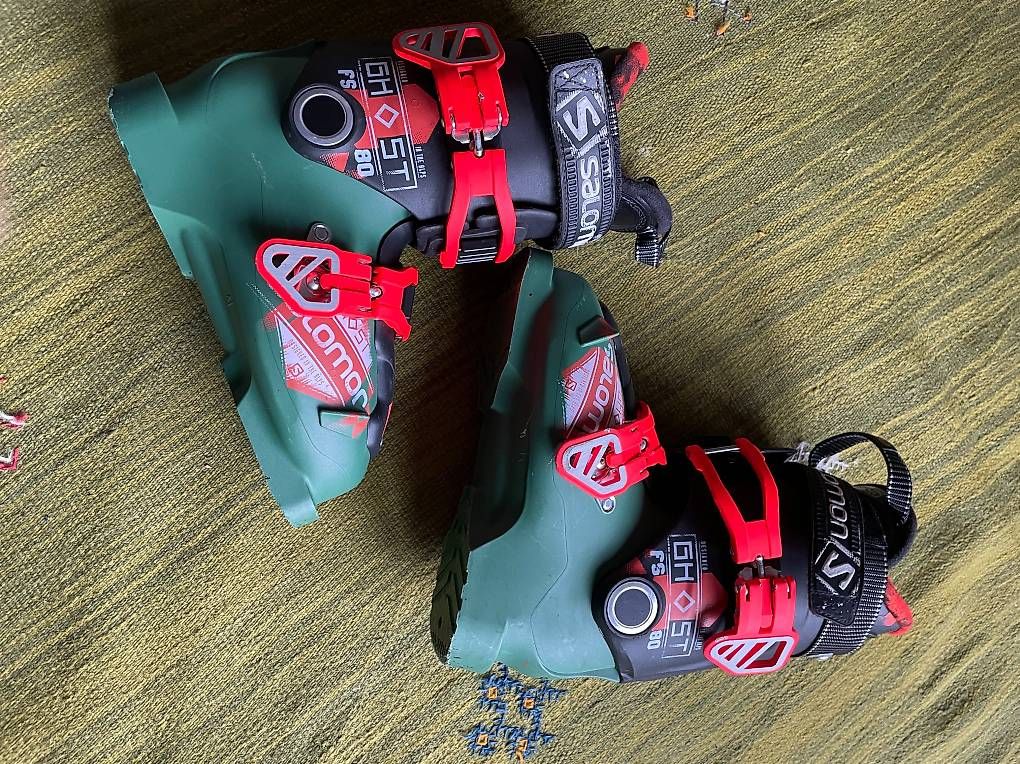 Salomon Skis: Chaussures ski Salomon neuf – Gebraucht aus Geneve von chadouli 1