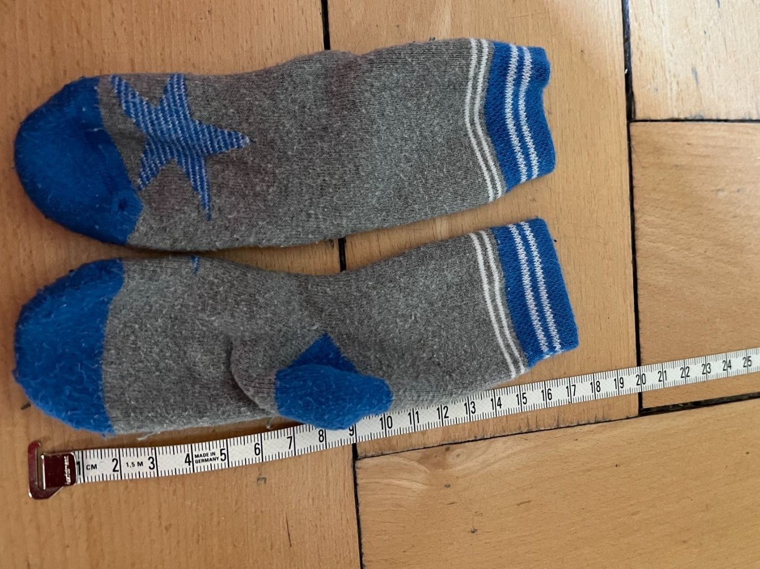 Calze per bambini: Gr. 18-20 warme Socken Baby – Usato da Oensingen venduto da katepe