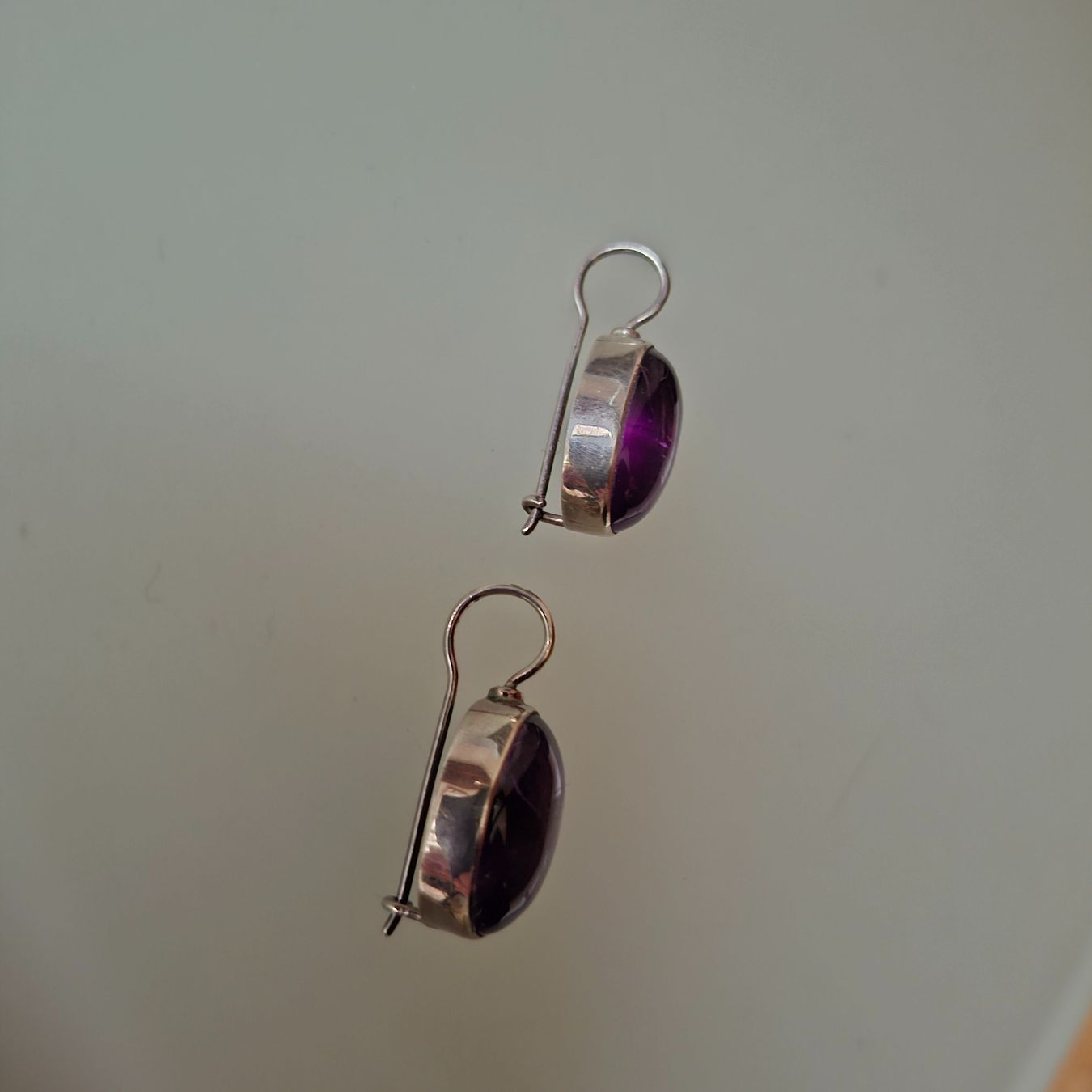 Ohrringe & -stecker: schöne Ohrringe Hänger Silber mit Amethyst oval – Gebraucht aus Ennetbaden von Rosen1 5