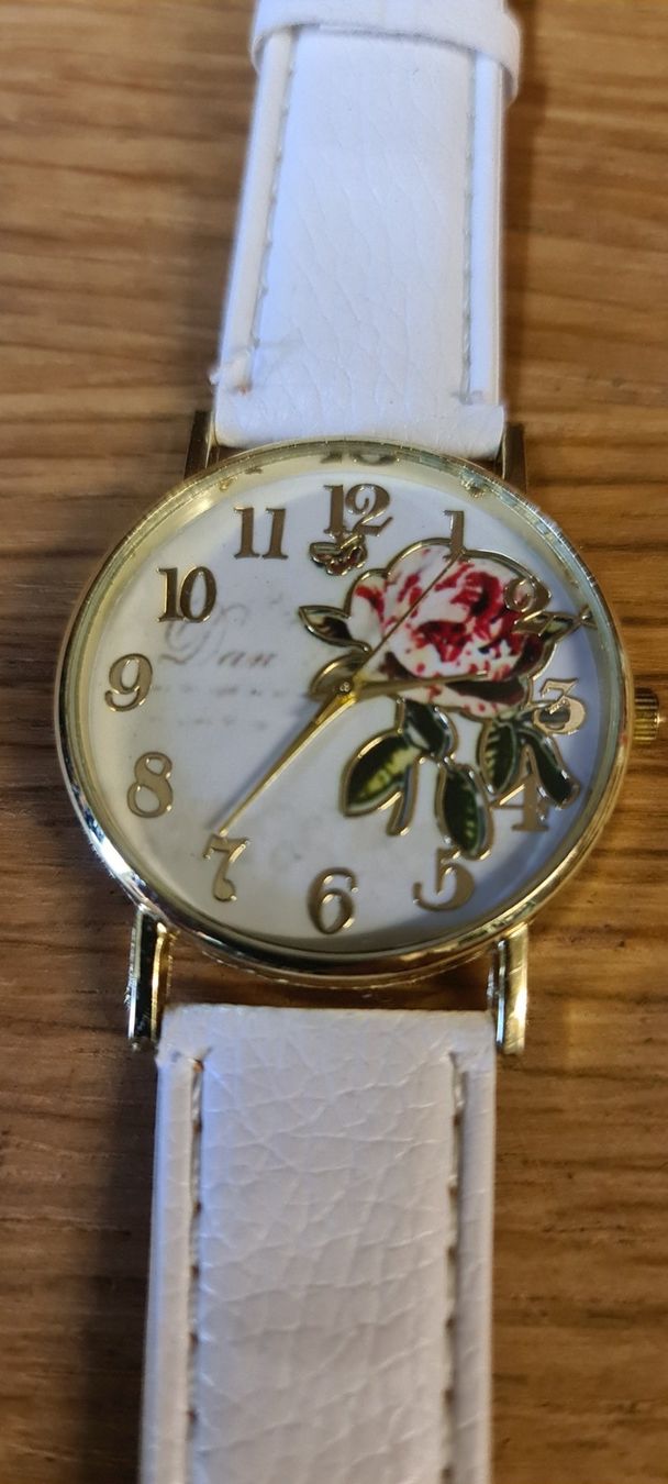 Orologi: Noname Damen Uhr – Usato da Sins venduto da sagitarius58 2