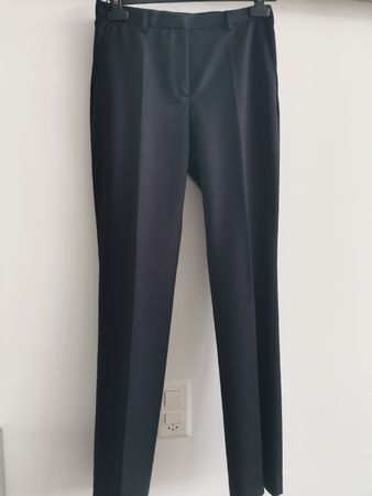 Calvin Klein Hose, Gr. 36, feine Wolle, ganzjährig wie neu