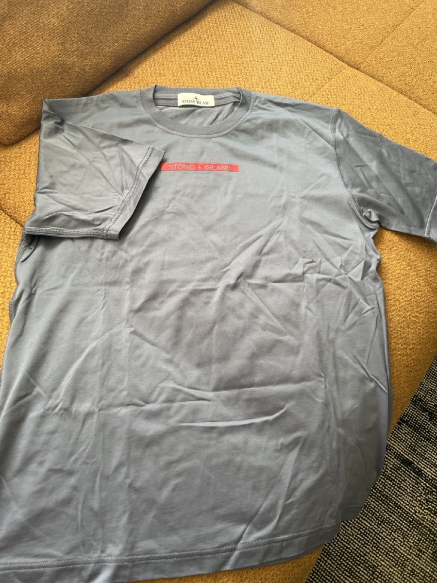 Stone Island T-shirt: STONE ISLAND T-Shirt – Usato da Rüschlikon venduto da Joma80 1