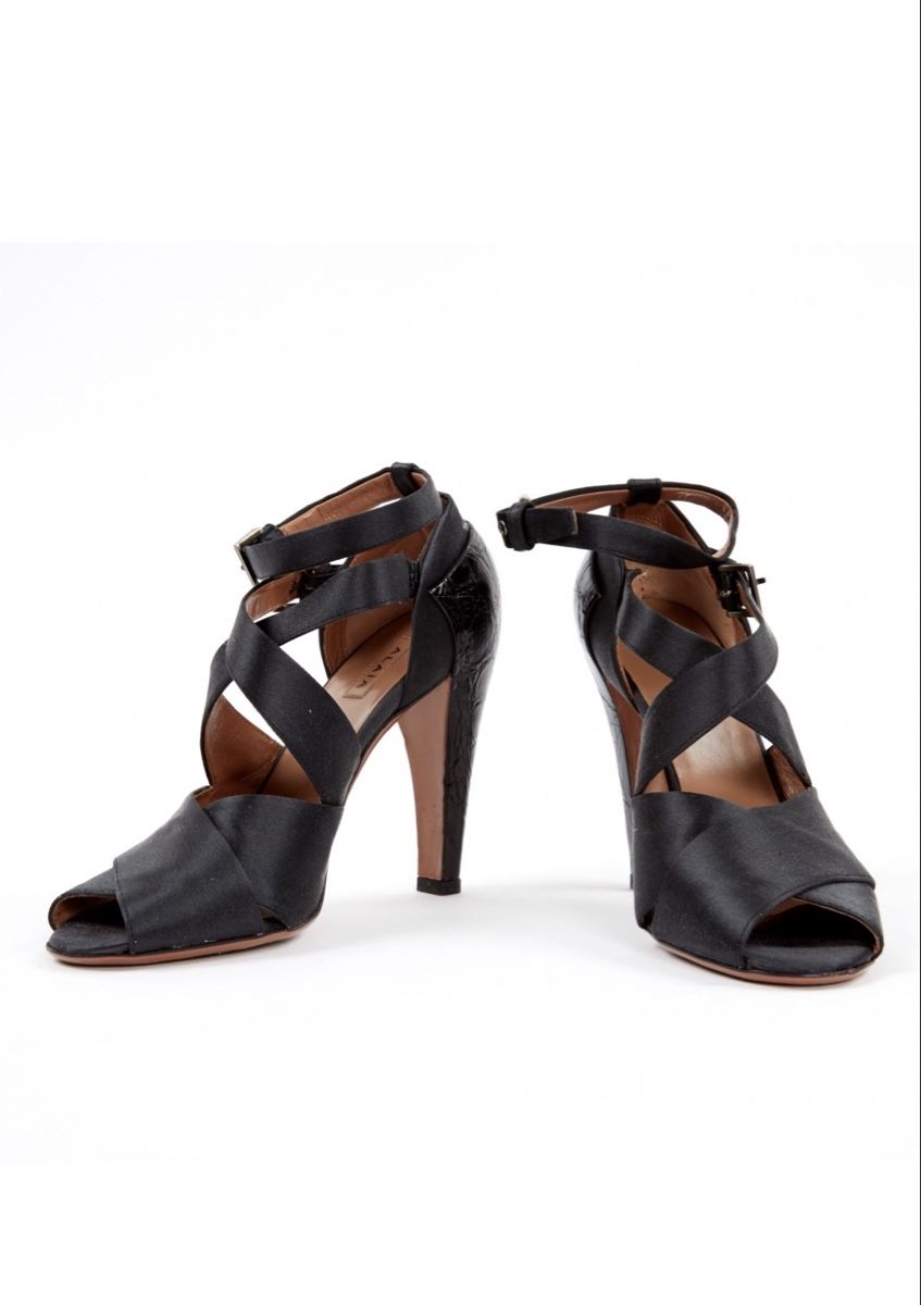 Alaia Damenschuhe: ALAÏA DESIGNER HEELS – GRÖSSE 37 – Gebraucht aus Schaffhausen von rot_yyy7 1