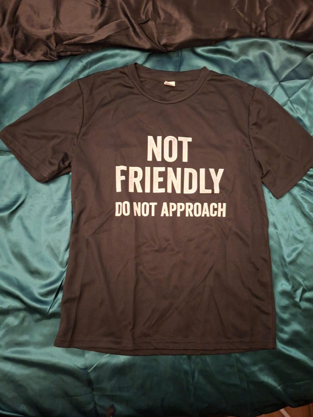 T-shirt: Fun Shirt "Not friendly" – Usato da Uetendorf venduto da lau_2vqn