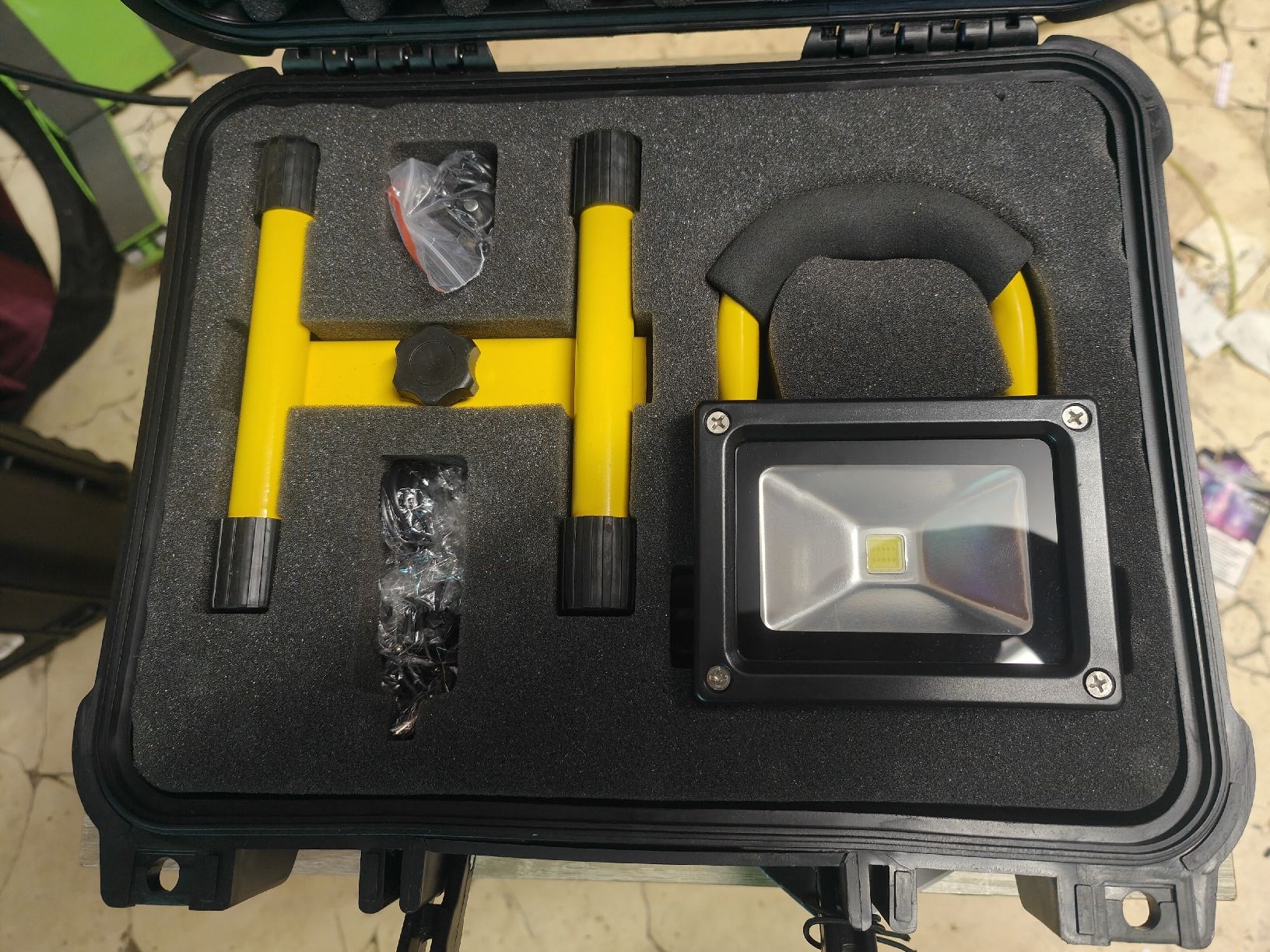 Lampade: led lampe mit akku intergriert – Nuovo (secondo la descrizione) da Schöftland venduto da magicX01 3