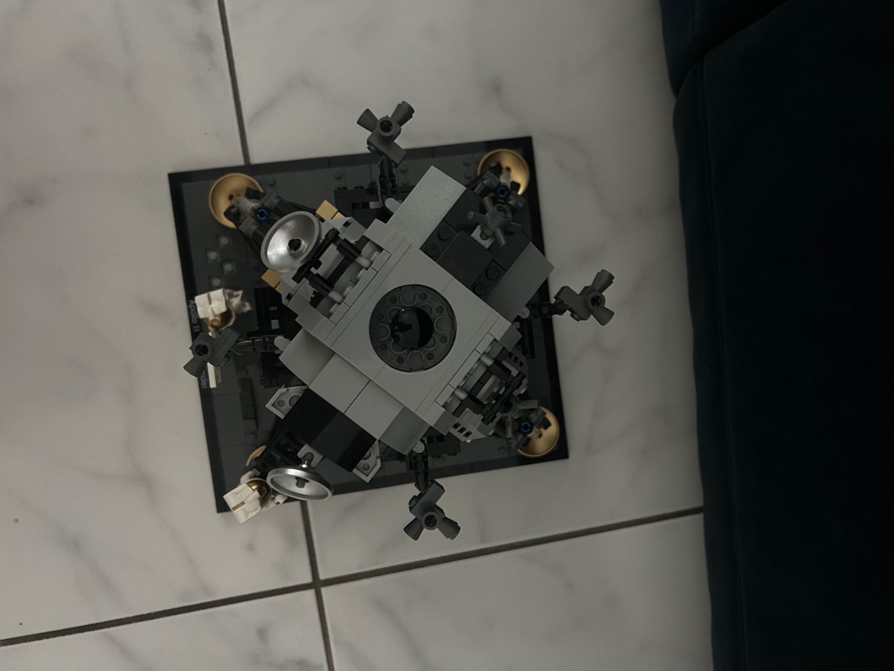 Lego Baukästen: LEGO Apollo 11 Lunar Lander – Gebraucht aus Richterswil von Jolipoisson 4