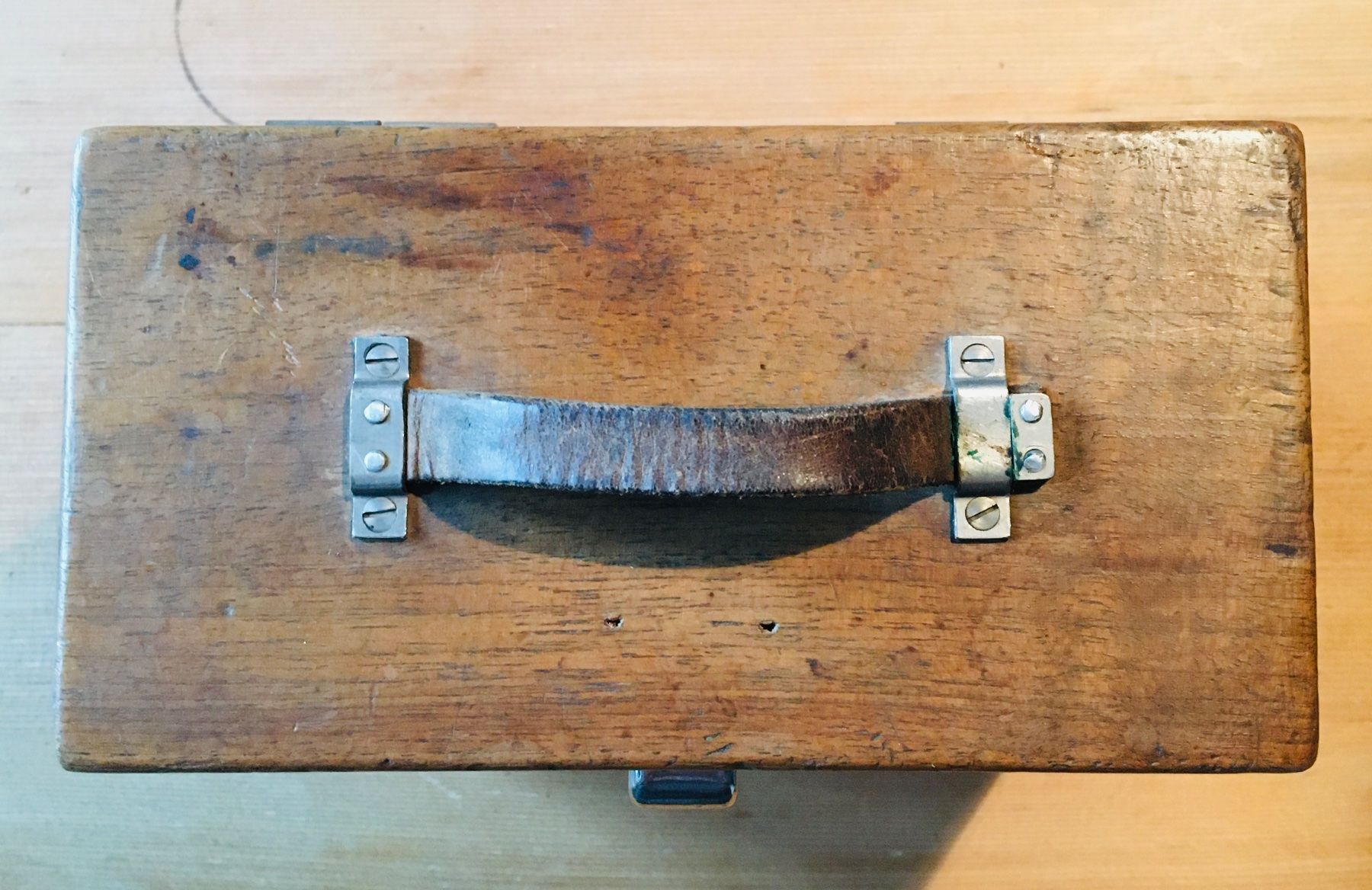 Barattoli: Superbe boite ancienne en bois – Usato da Cornaux NE venduto da THX01 6