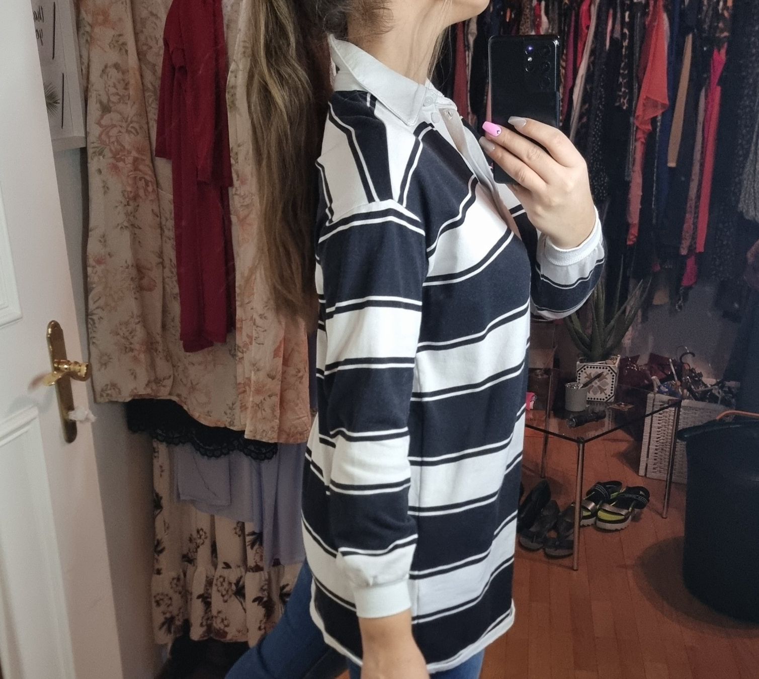 H&M Maglioni & Felpe: Longshirt gestreift Gr. L schwarz/weiss – Usato da Wald ZH venduto da CapLux 1