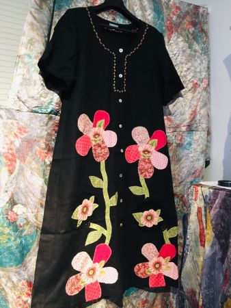 Kleid Gr. 44 wunderschöne Stickerei!!!
