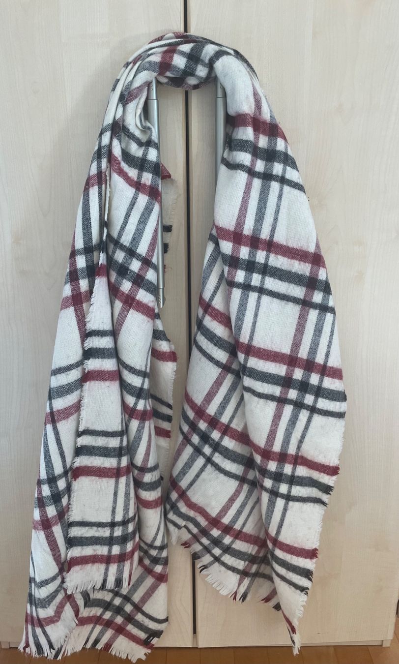 Foulards, Tücher & Schals: Bunter Schal – Gebraucht aus Urdorf von roses202