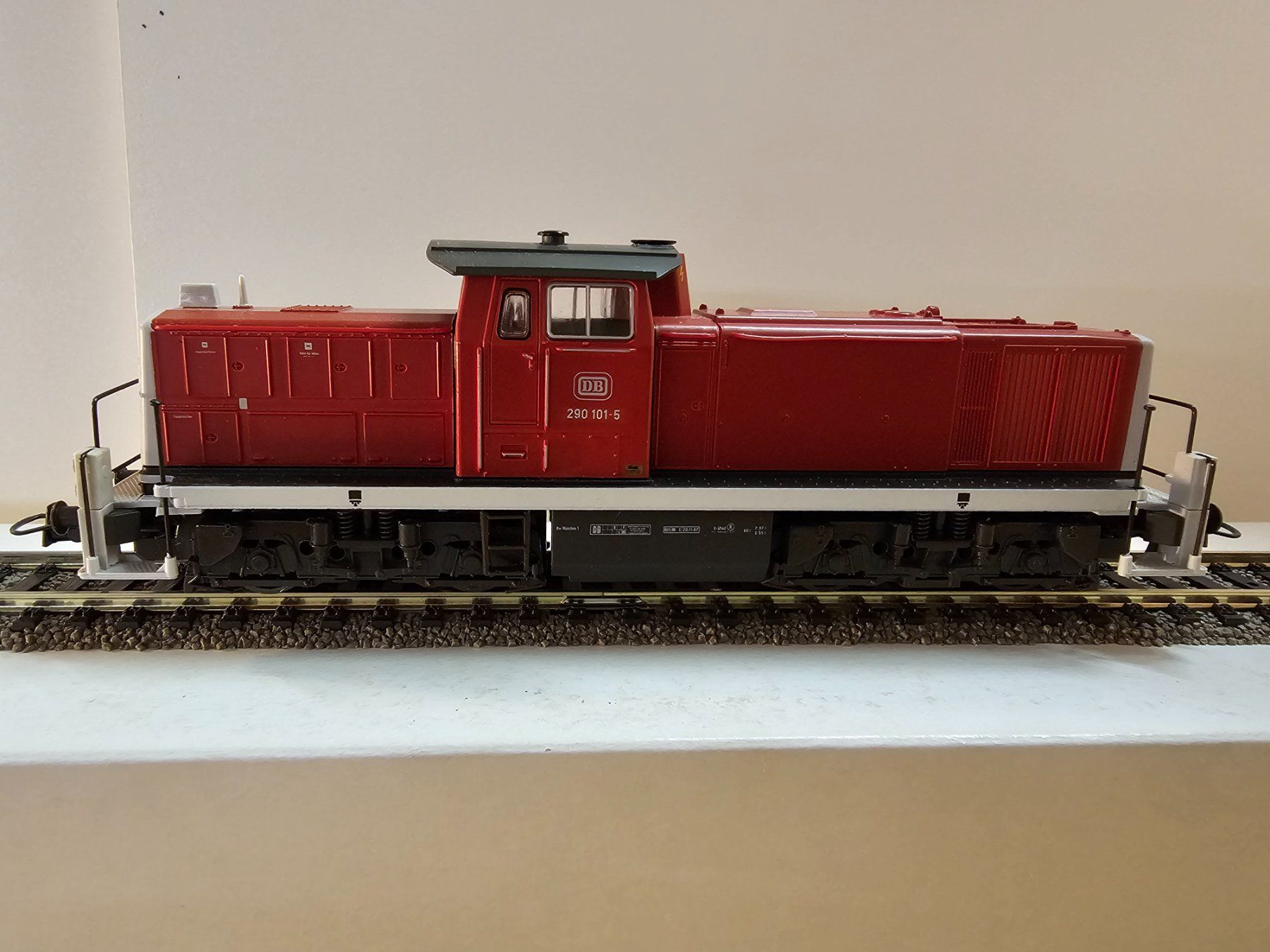 Roco Modelleisenbahnen: Roco Baureihe 290 DB rot/weiss – Gebraucht aus Rheinfelden von stephan28bike 4