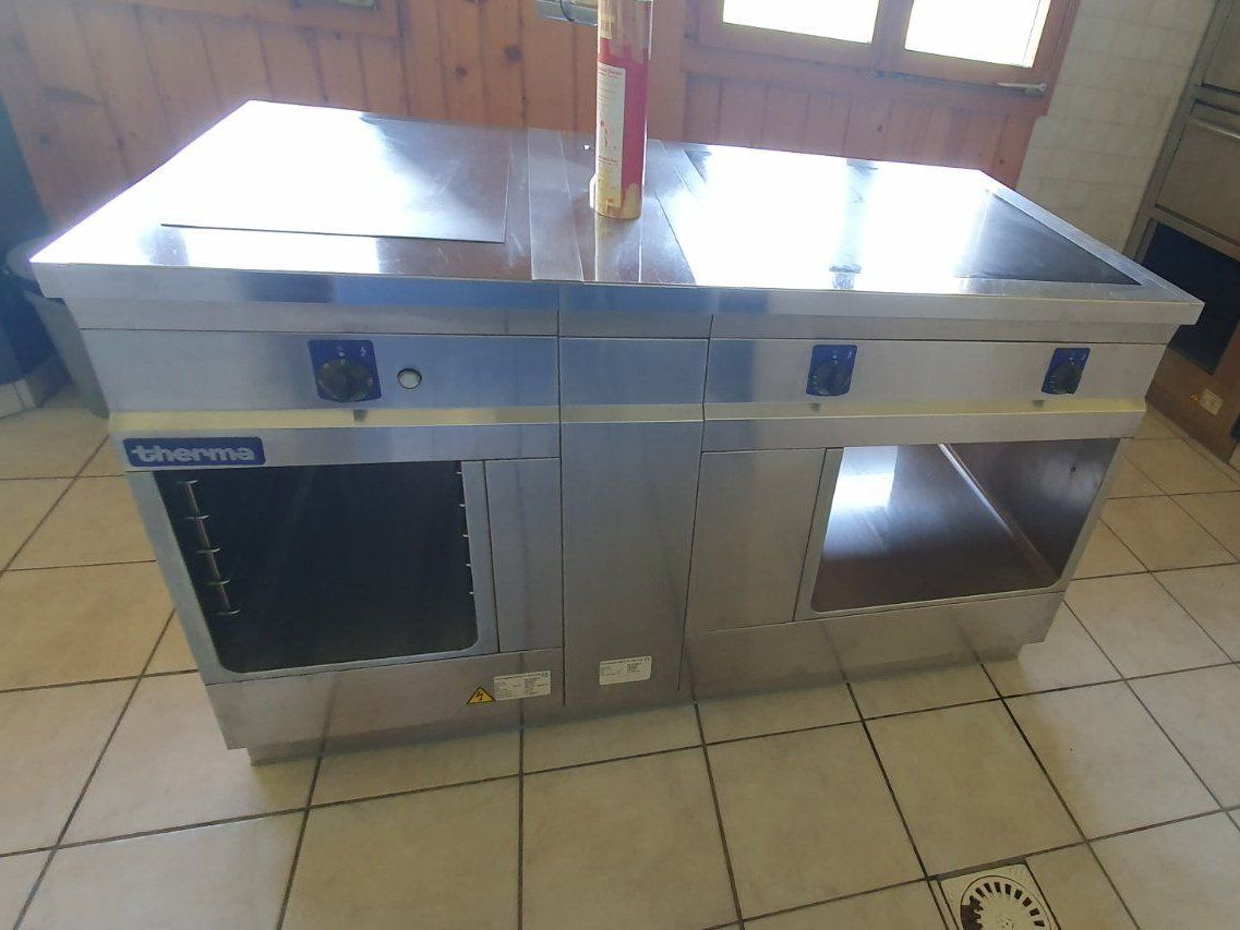 Therma Cucine: Gastrokocheinheit Therma – Usato da Zweisimmen venduto da nic_ko05
