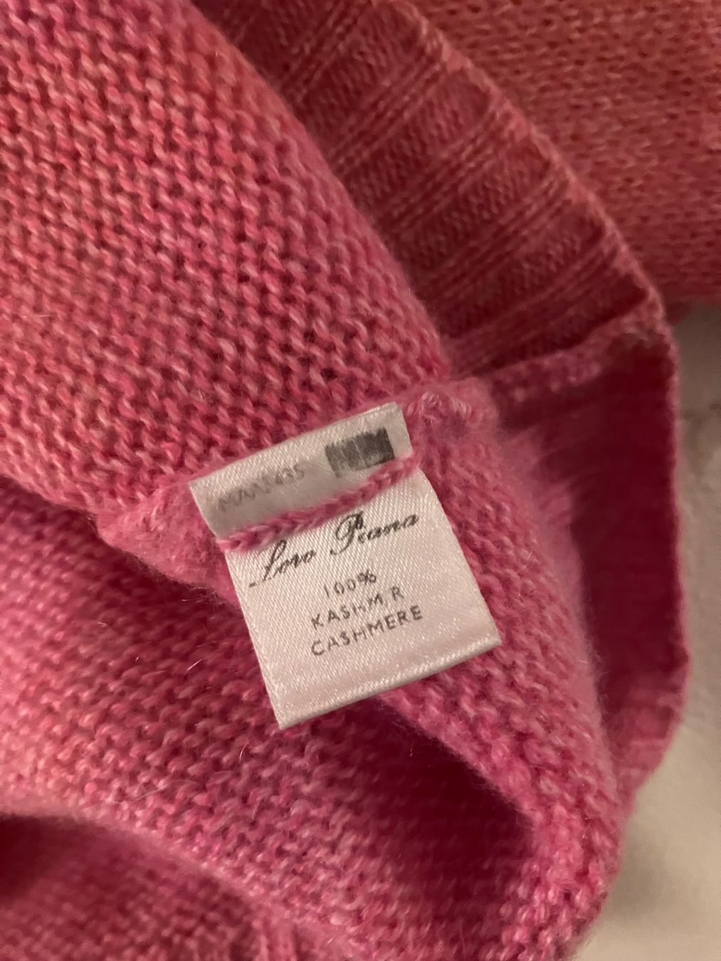 Loro Piana Maglioni & Felpe: Pullover von Loro Piana: 100 % Kaschmir – Usato da Basel venduto da ele_j688 4