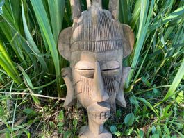 Afrikanische Maske aus Holz 50x20x11cm