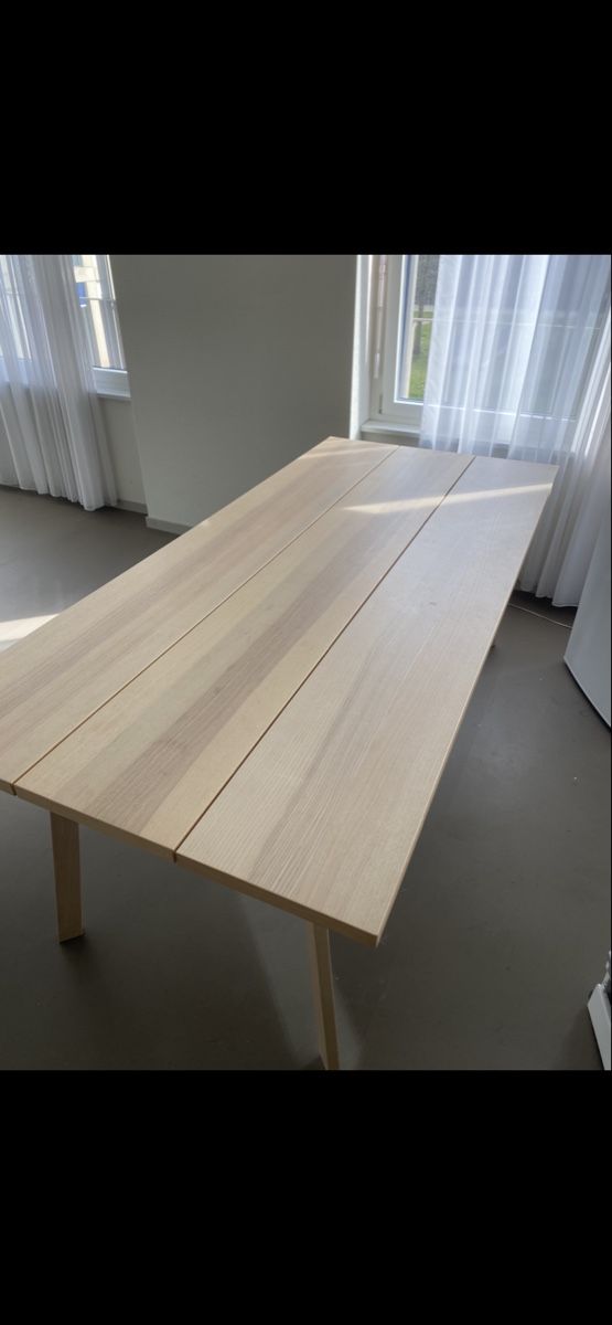 Ikea Tische: IKEA YPPERLIG dining table 200x90cm – Gebraucht aus Baar von mig_qpg9
