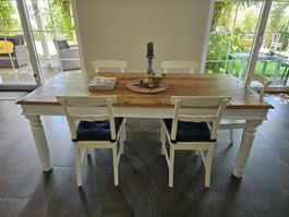 Grosser Esstisch 200 × 100 cm im Shabby-Chic-/Landhausstil