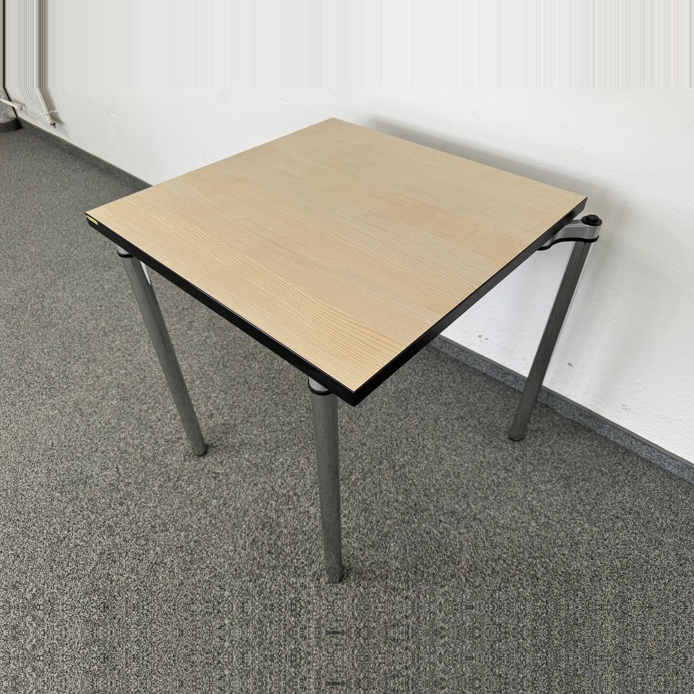 Dietiker Tavoli: Dietiker Link Mehrzweck-Tisch – Usato da Schönenwerd venduto da mcofficeshop 2